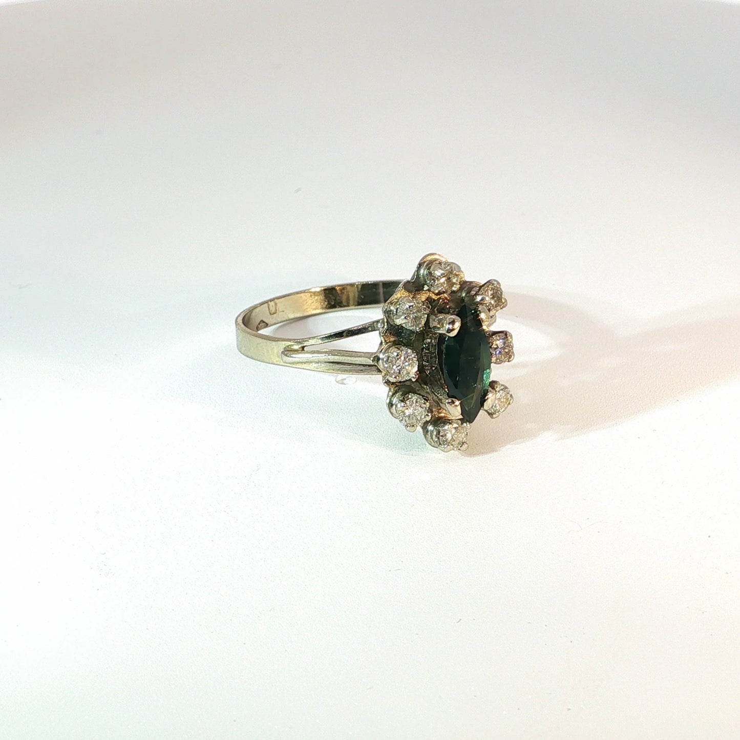 Dianne | Vintage Marquise ring