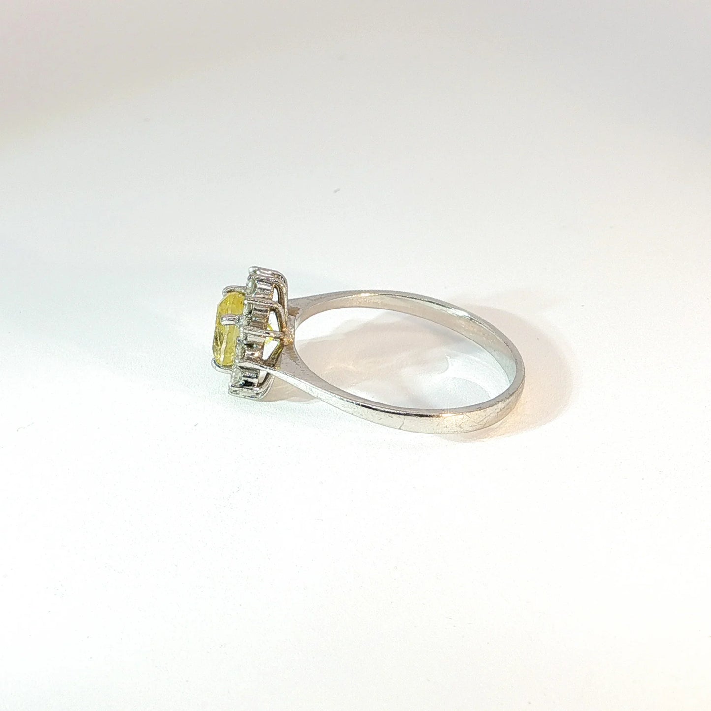 Sylvie | Vintage Flower ring