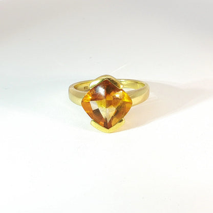 Elvira | Vintage Solitaire ring