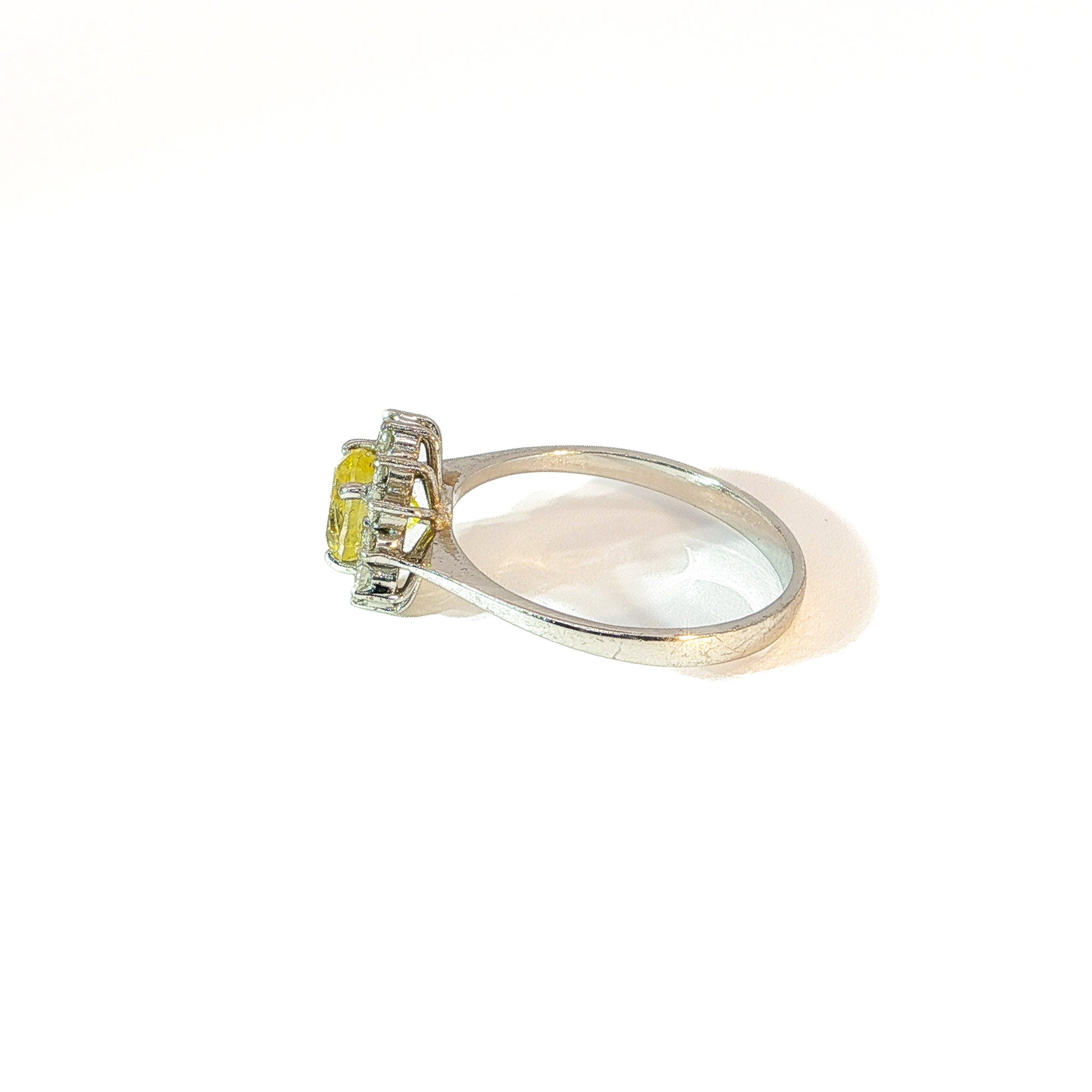 Sylvie | Vintage Flower ring - Madamas - Antwerp