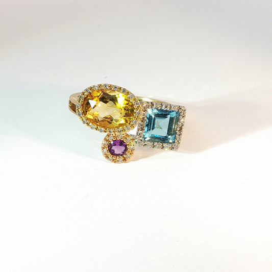 Magda | Vintage Halo Three Stone ring