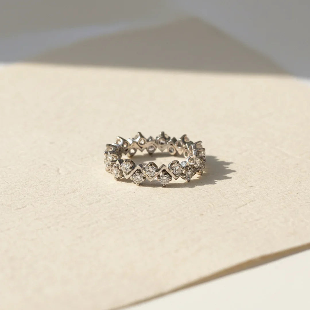 Dina| Vintage Eternity ring