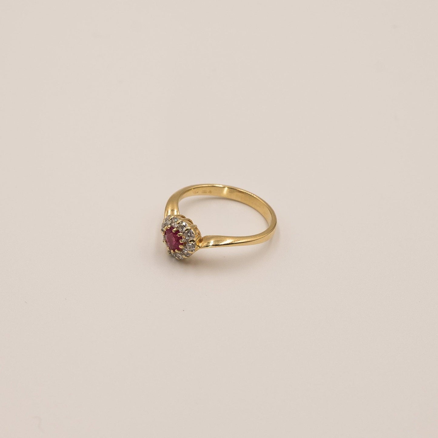 Eloise | Vintage Robijn & Diamant