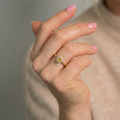 Emilia | Vintage Halo Ring