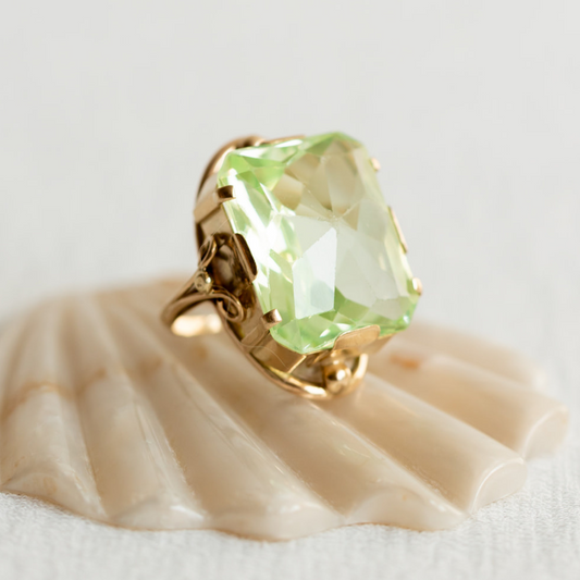 Ava | Vintage Solitaire ring