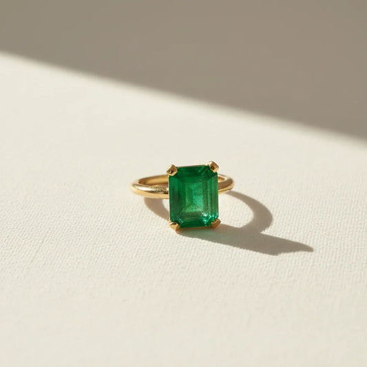 Guylaine | Vintage Solitaire ring