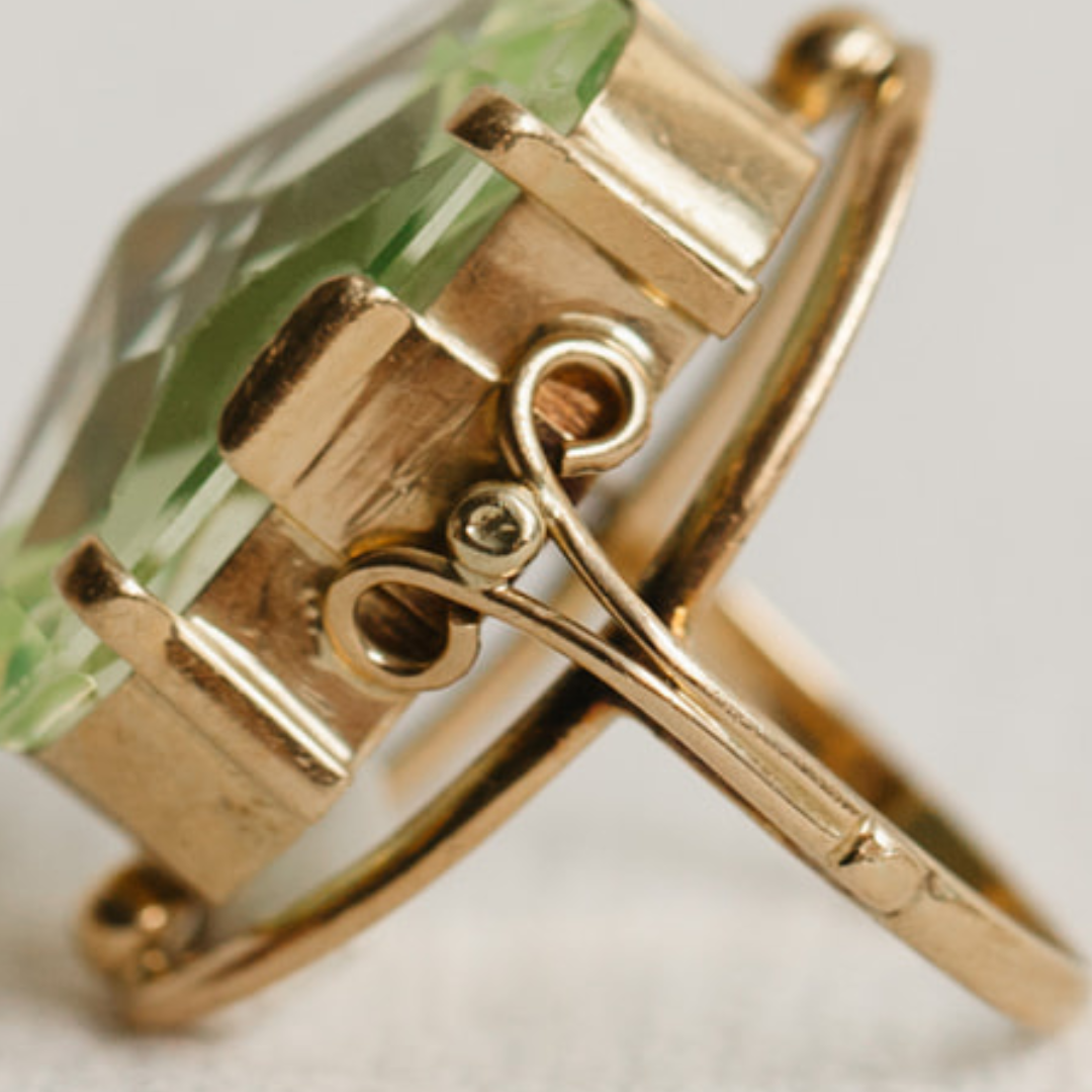 Ava | Vintage Solitaire ring