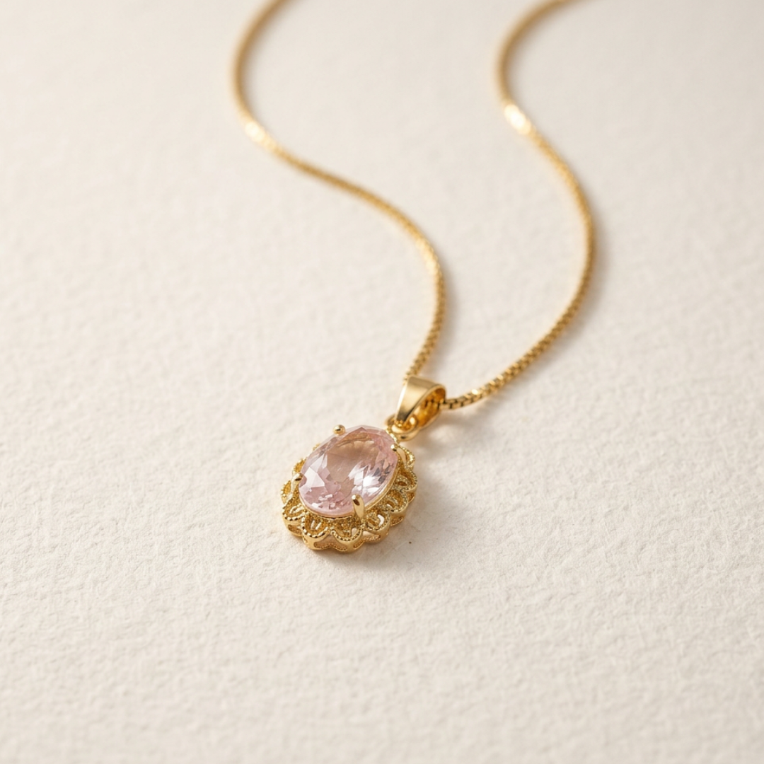 Denise | Vintage Pendant
