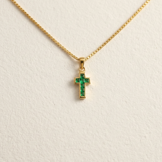 Marlène | Vintage Cross Pendant