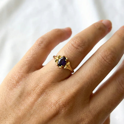 Lucie | Vintage Solitaire