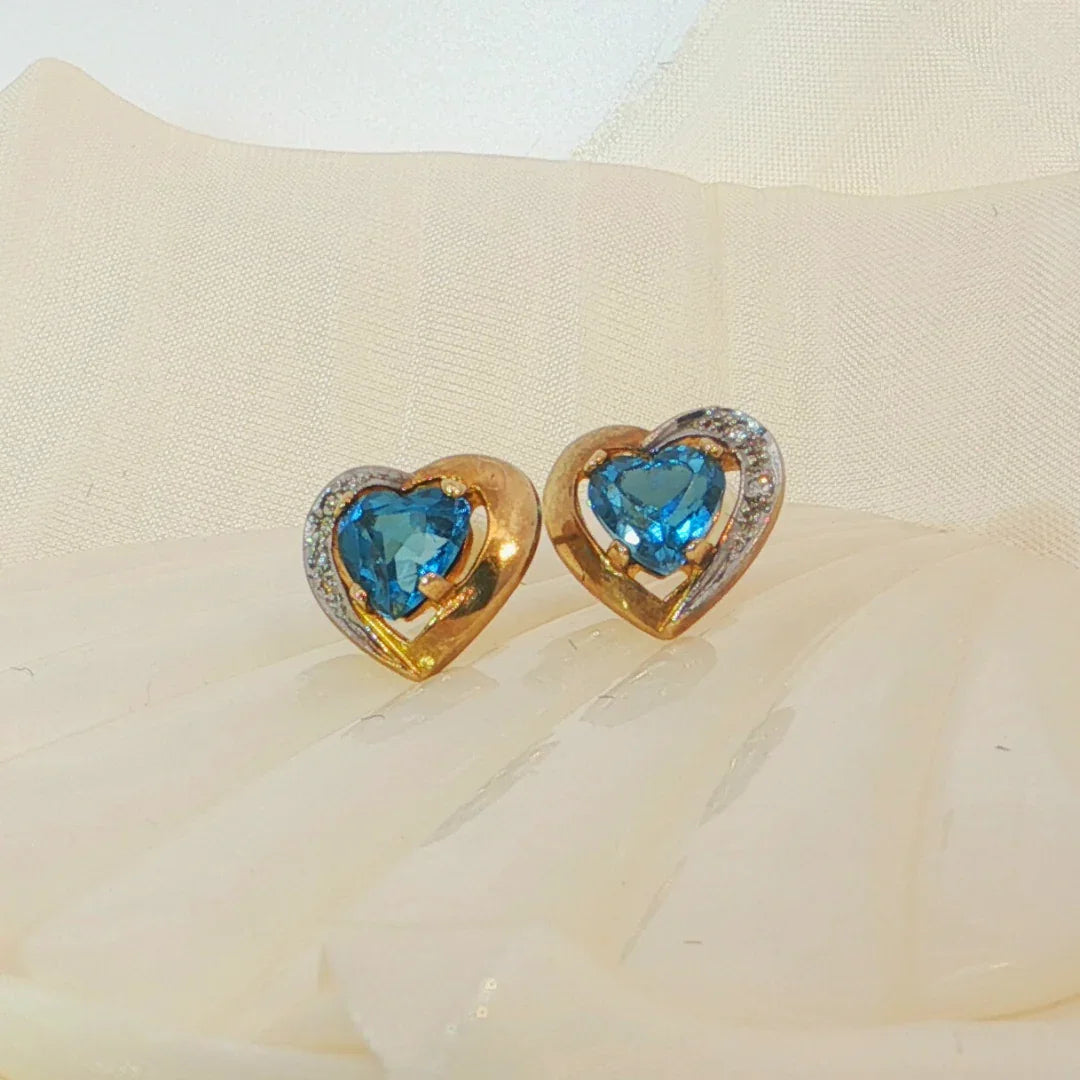 Amora | Vintage Oorstekers - Madamas - Antwerp