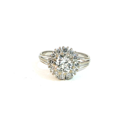 Anette | Vintage Diamond Halo Ring