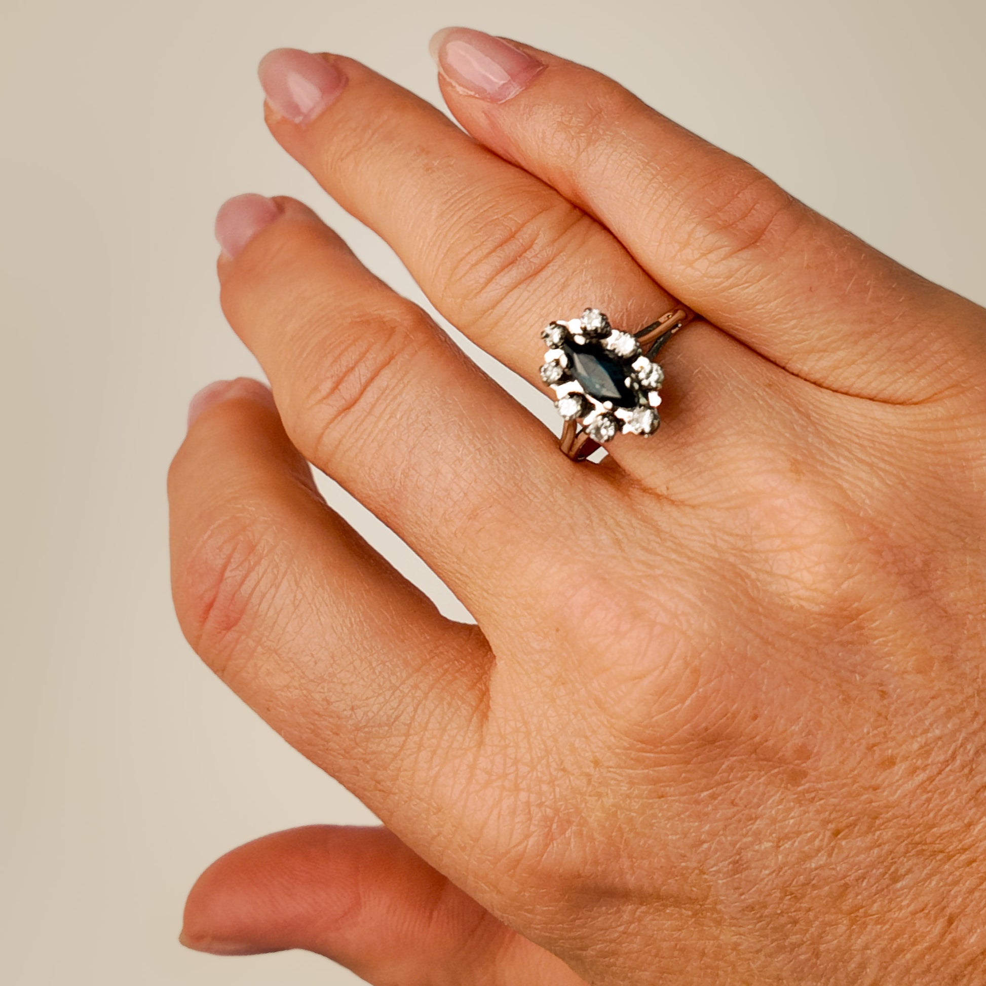 Dianne | Vintage Marquise ring - Madamas - Antwerp