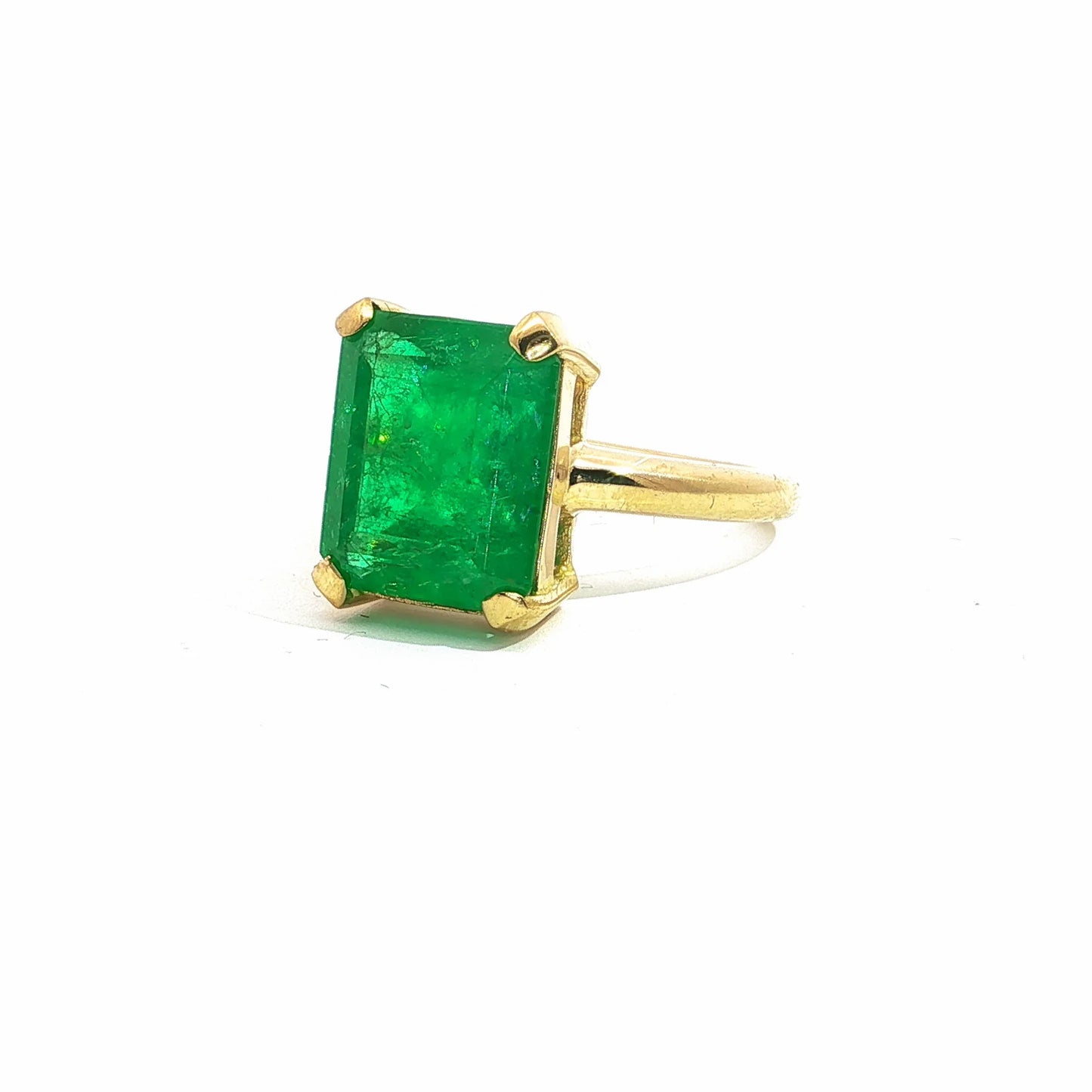 Guylaine | Vintage Solitaire ring