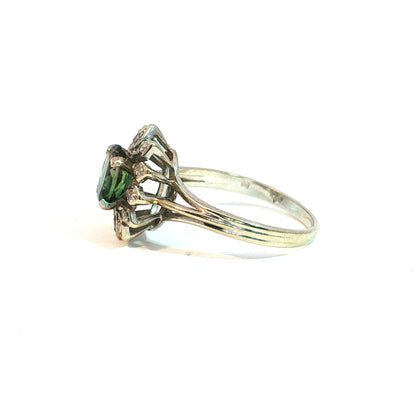 Alien| Bague entourage vintage en émeraude
