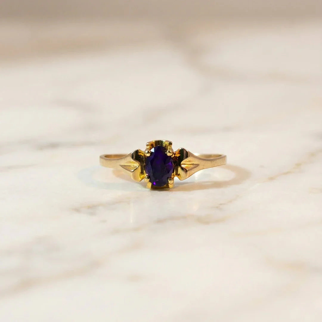 Lucie | Vintage Solitaire