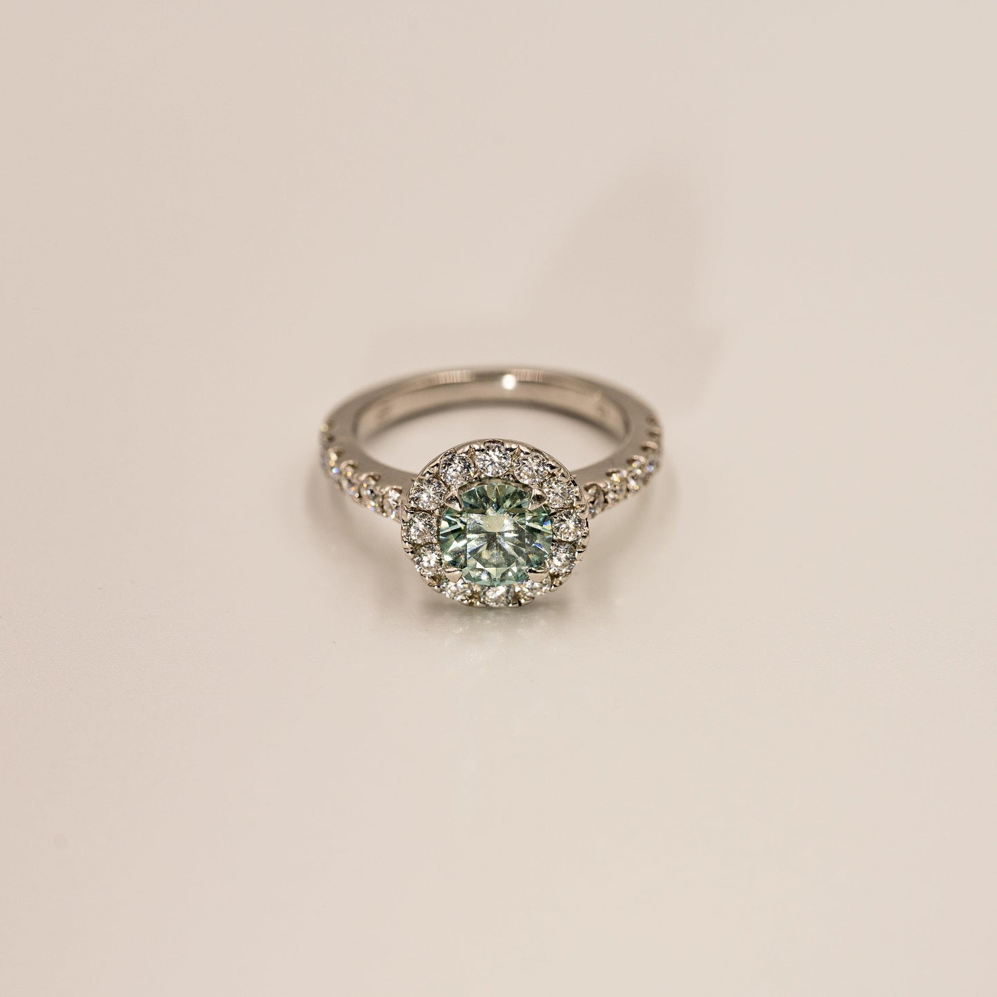 Halo | Moissanite Diamant - Madamas - Antwerp