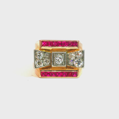 Alien| Bague entourage vintage en émeraude